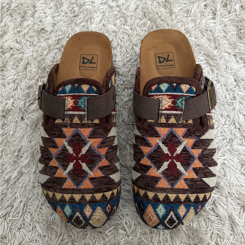 Dirty Laundry Colorful Geometric Slip-Ons